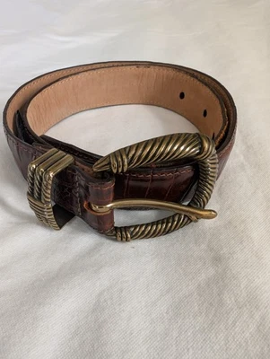 Brighton Ladies Belt Brown Faux Gator Leather Brass Buckle Size S Waist 26"-28" - Image 1 of 4