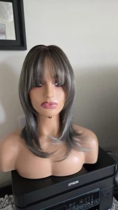 Wig Short Straight Silver Mixed Grey Synthetic Hair With Bangs - Picture 1 of 10