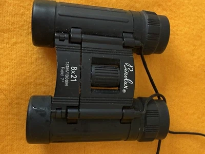 Binóculos vintage Binolux 8x21, 392 pés/1000 jardas, campo 7° - Imagem 1 de 4