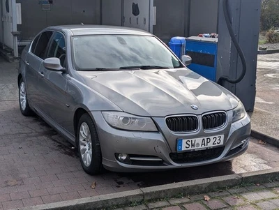 BMW 320d e90 (Facelift) - Bild 1 von 4
