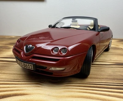 Norev 1/18 - Alfa Romeo Spider 1999 Proteo Red Metallic 1:18 - NV187854 - [Neuf] - Photo 1/4