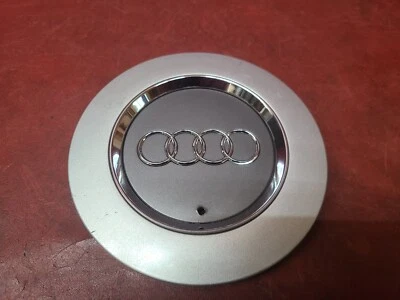 Tapacubos individual OEM AUDI A6 2003-2004 4B0 601 165 N 02 Foto 1 de 4