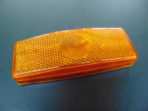 Seitenmarkierungsleuchte gelb orange zum anschrauben Positionsleuchte - Picture 1 of 1