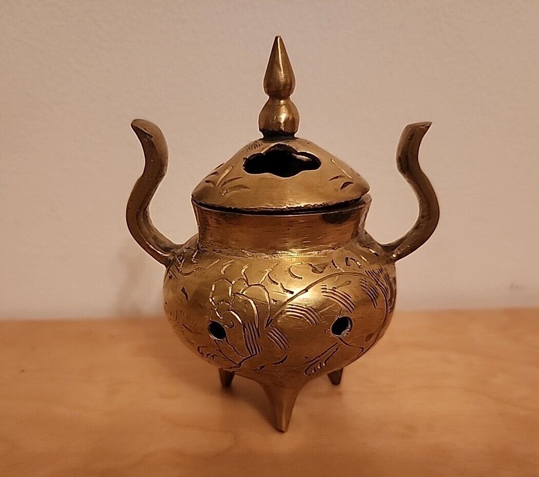 館蔵珍品 黄銅製 塗金 四大神獣熏香炉』置物 つくりあげる 賞物 館蔵珍品 黄銅製 塗金 四大神獣熏香炉』置物 つくりあげる 賞物