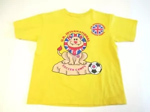 U K International Soccer Camps Double Sided Boys Small Cotton Tee Shirt Lion - Picture 1 of 6