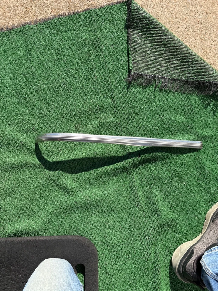 1946 1947 1948 Chevrolet Fleetline front fender trim ? 46 47 48 Chevy - Image 1 of 4