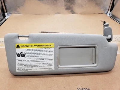 Parasol pasajero sedán sin iluminación compatible con 02-08 AUDI A4 344646 Foto 1 de 4