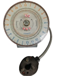 Enchufe temporizador mecánico vintage Sangamo Weston - Enfield UK - repuestos o reparación - Imagen 1 de 15