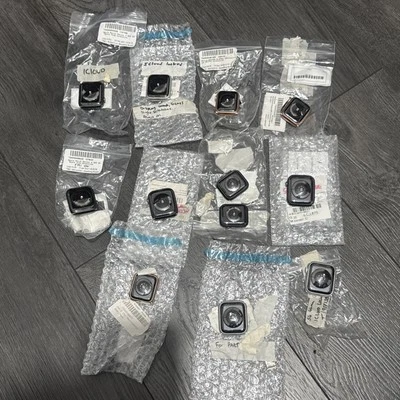 Joblot Of 12 Apple Watches Series 4 - FAULTY - See Description BATCH 2 - Image 1 of 4