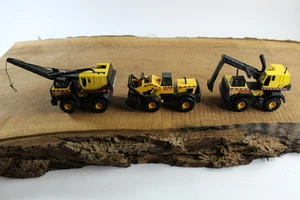 Hasbro Maisto Mini Tonka Lot of 3 - Backhoe, Crane & Bulldozer 1998 - Picture 1 of 5