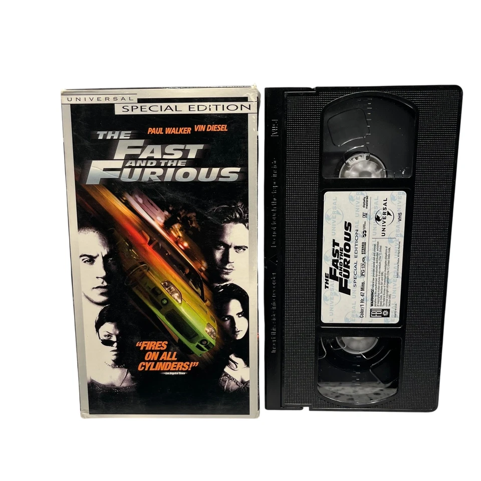 The Fast and the Furious (VHS Special Edition Contains Bonus Footage) V2 - Image 1 of 3