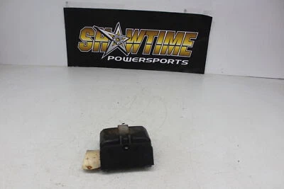 83 CAJA DE ALMACENAMIENTO TRASERO SUZUKI GS550ES Foto 1 de 4