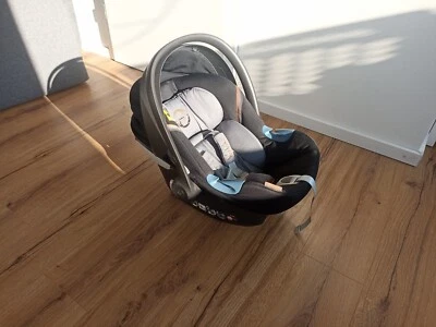 Cybex Aton M i-size Deep Black Schwarz Babyschale mit Base M Basis Station - Bild 1 von 4