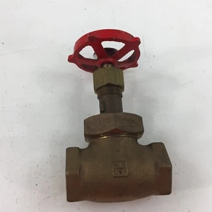 Milwaukee 1" NPT Globe Valve 300 WOG - Picture 1 of 8