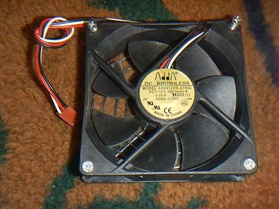 Adda DC12V 0.25A 92mm x 92mm x 25mm Cooling Fan 3-Pin Brushless AD0912HS-A76GL - Image 1 of 3