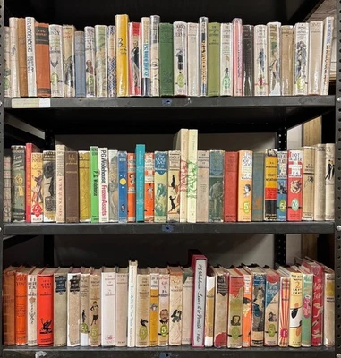 P G Wodehouse / Collection of 170 Wodehouse titles mainly in original dust Foto 1 de 4