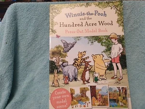 Winnie the Pooh & 100 Acre Wood PRESS OUT MODEL BOOK AA Milne NEW - Picture 1 of 5