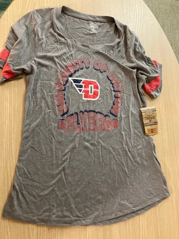 Rivalry Threads Gray T Shirt Womens 4/6 Small University of Dayton Flyers NWT Cover