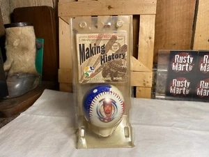 1998 MLB St Louis Cardinals #25 Mark McGwire History Making Baseball 70 Home Run - Picture 1 of 6
