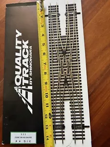 DOUBLE CROSSOVER - #4 TURNOUTS - DCC FRIENDLY CODE 100 NS Rail HO SCALE NEW RARE - Picture 1 of 10