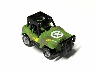 Jeep militar Galoob Micro Machines - Early Wheels Foto 1 de 3