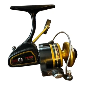 Carrete de pesca giratorio de alta velocidad Penn 430SS negro dorado ¡¡Excelente!!! - Imagen 1 de 4