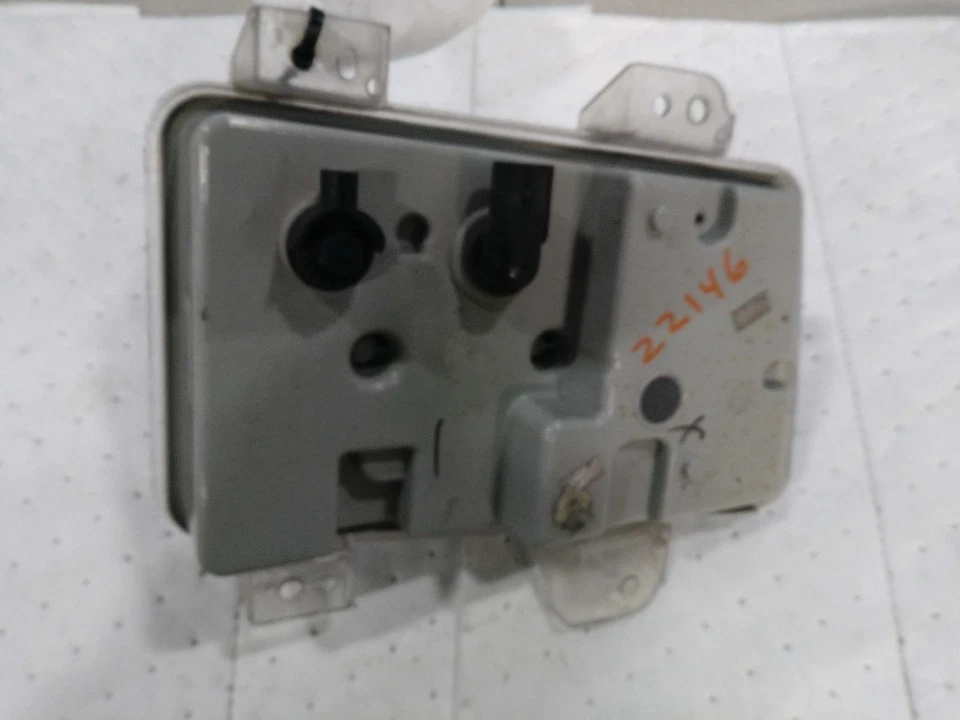 二手驾驶灯适合:2016 年福特 Expedition 雾驱动 LED C 级 — 第 1/4 张图片