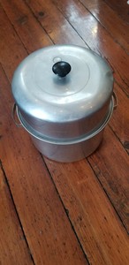 Vintage Comet Aluminum Sterilizer Pot with 8 Evenflo Calibrated glasBaby Bottles