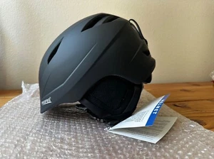 Propro helmet winter snow black, large, and a new helmet. good for men and women - Picture 1 of 6