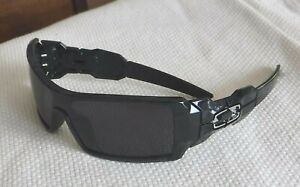 New Oakley Oil Rig Sunglasses Black Camo Frames w Custom Polarized Black Lens 
