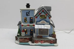 Weihnachtsdorf St Nicholas Square 2013: Gone Fishin' Bait And Tackle Shop - Bild 1 von 7
