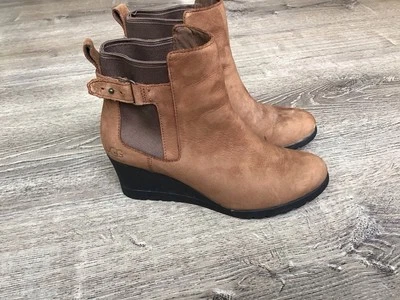 UGG Australia Mujer Talla 6.5 Indra Impermeable Botas de Cuña Botines Tobillo 101742 Foto 1 de 4