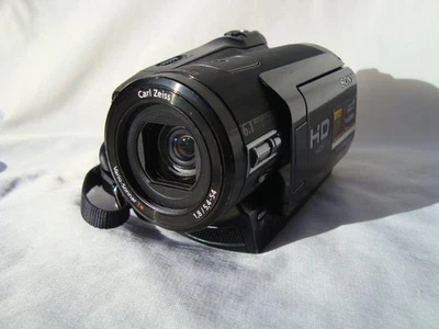 SONY HDR-HC9E CAMCORDER. PAL. MINI DV HDV HI-DEF HD. 1 YR. WARRANTY. VGC. - Image 1 of 4