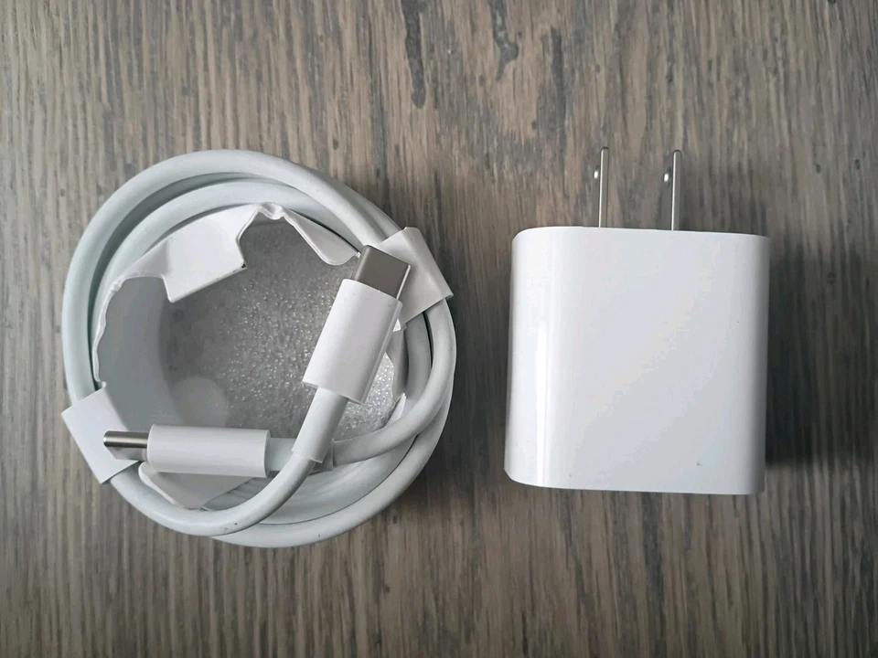 Original Apple - Adaptador de Corriente USB-C de 20W y Cable USB-C - Totalmente Nuevo (Sin Cajas) Foto 1 de 4