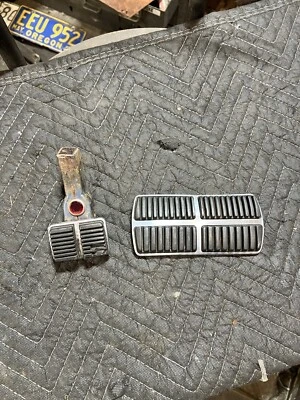 Pontiac Bonneville Ventura Catalina 1959 1960 pedales de freno advertencia de emergencia GM Foto 1 de 4