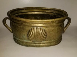 Solid Brass Container W/ Handles Decorative Vintage Metal Catch All Dish or Tub - Foto 1 di 12