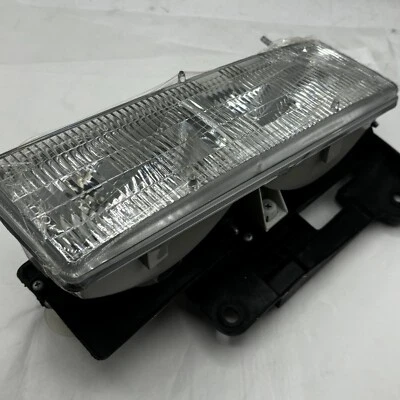 DEPO Auto Parts 3321117LAS Lighting - Exterior - Headlight Assembly - Image 1 of 4
