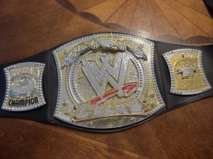 WWE Belt Replica World Championship Belt, Children's Signed Dusty Rhodes ,Bearer - Picture 1 of 11