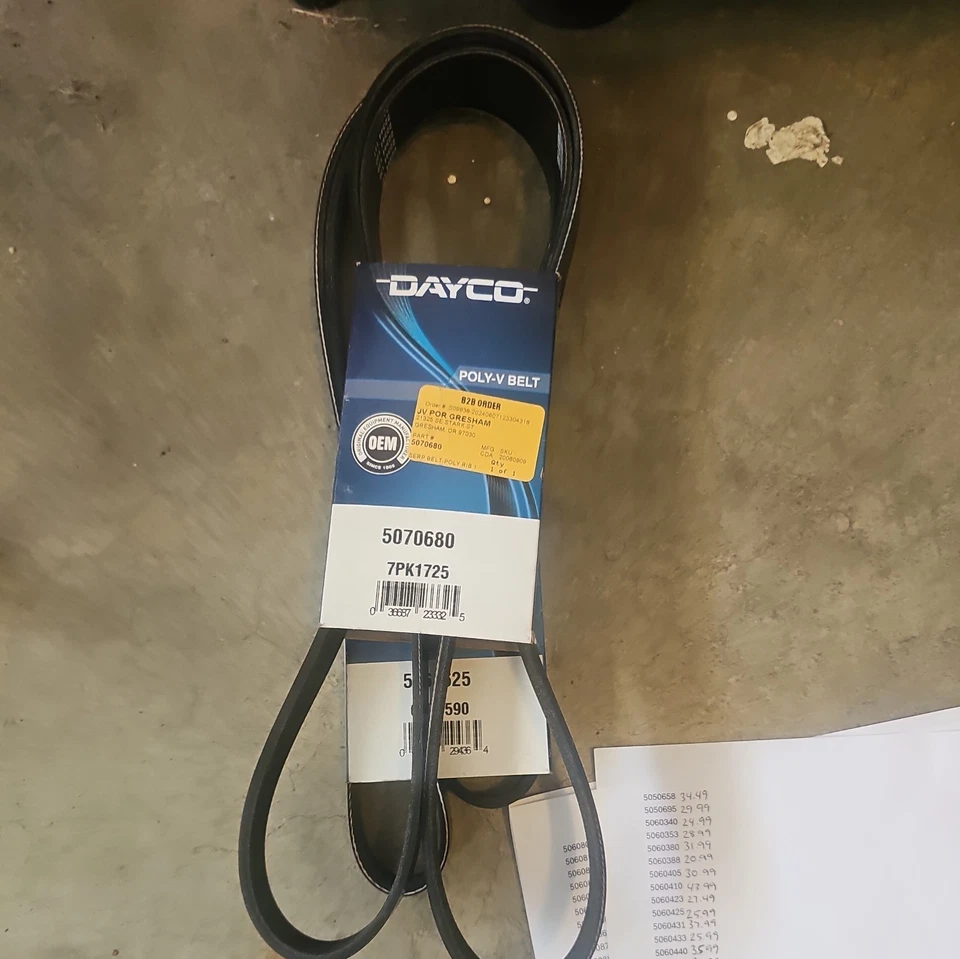 Transmisión principal con correa serpentina Dayco 5070680 para 02-06 Acura RSX Foto 1 de 1