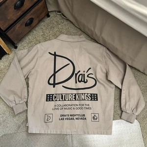 NEW MEDIUM Carre Paris Heritage Culture Kings MENS Las Veags DRAI'S Denim Jacket - Picture 1 of 12