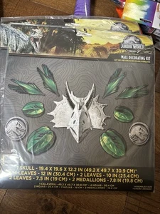 ultimate Multi-Color Jurassic World Into the Wild Wall Decorating Kit (1 Set) - Picture 1 of 2