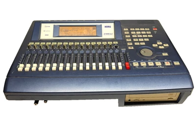 Korg D1600mkII Digital Recording Studio 16-Track Mixer Recorder w/ FX USB - Image 1 of 4