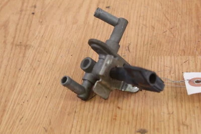 Yamaha Exciter II SX EX570SXT 1993 cabina de combustible Petcock  Foto 1 de 4