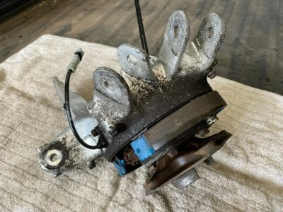 PORSCHE 997 C4 REAR UPRIGHT & HUB ASSEMBLY RIGHT REAR 997C4S P/n. 99733161207 - Image 1 of 4