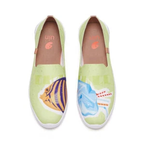 UIN Women's Walking Travel Flats Slip On Casual Comfort Loafers (Free Me 2) - Picture 1 of 7