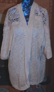 XL NUEVO SIN ETIQUETAS Para Mujer Corazón N Crush Beige Detalle Crochet SS LW Cárdigan Suéter - Imagen 1 de 7