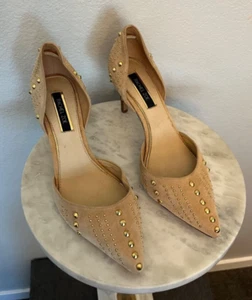 Rachel Zoe Holly D'Orsay Studded Heels Women's Sz 5.5 Tan & Gold - Picture 1 of 8