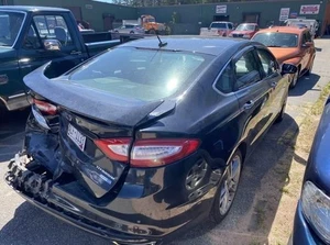 Corner/Park Light Halogen Fits 11-23 TRANSIT CONNECT 3915329 - Picture 1 of 5