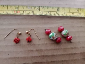 Two Small Dice Earrings And Other Bead Parts. - Picture 1 of 2