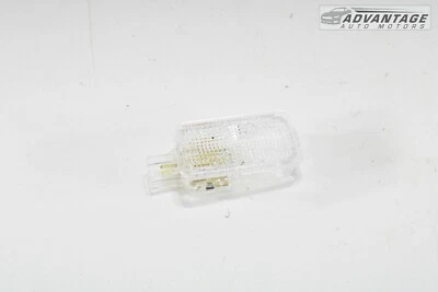 2016-2021 ACURA ILX ЗАДНЯЯ КРЫШКА БАГАЖНИКА ЛЮБЕЗНОСТЬ ВНУТРЕННИЙ СВЕТ ЛИНЗА ЛАМПА OEM - Изображение 1 из 4